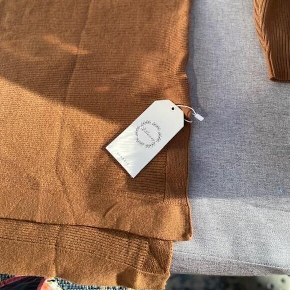 Turtleneck Oversized Sweater, Long Batwing Sleeve, Spilt Hem, Tunic Pull… - Picture 4 of 6